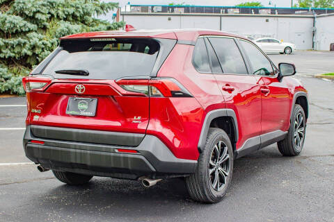2022 Toyota RAV4 LE