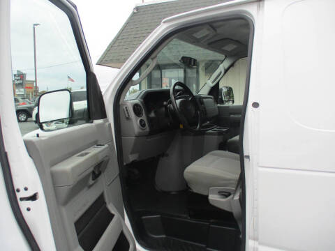2012 Ford E-Series E-250