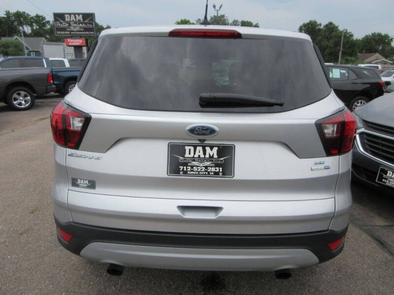 2019 Ford Escape SE