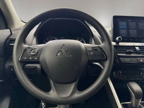 2024 Mitsubishi Eclipse Cross LE