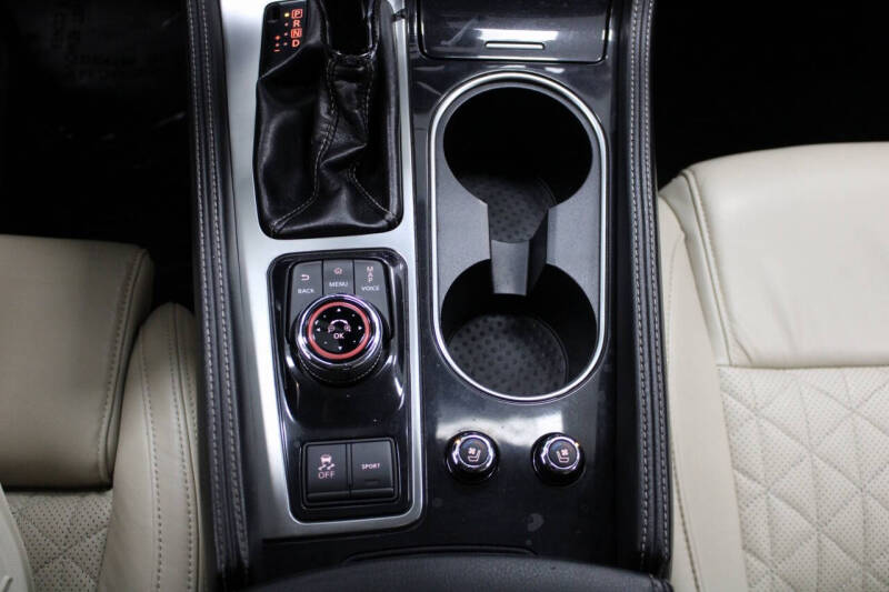 2020 Nissan Maxima Platinum