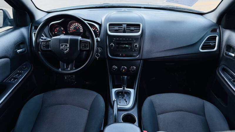 2014 Dodge Avenger SE