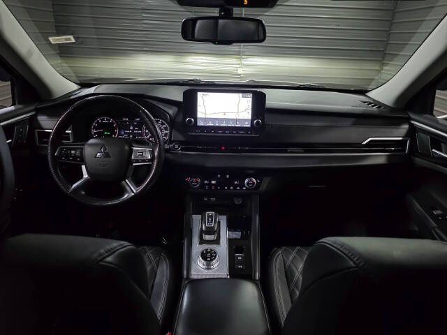 2022 Mitsubishi Outlander SEL