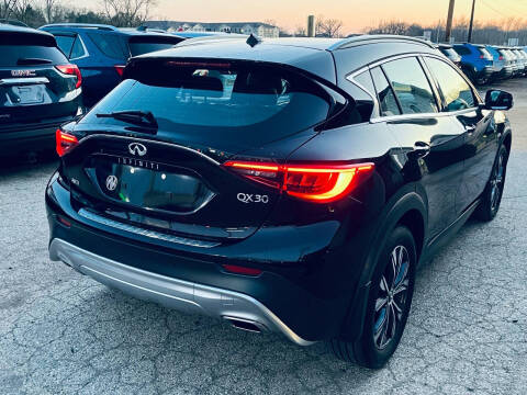 2019 Infiniti QX30 Luxe