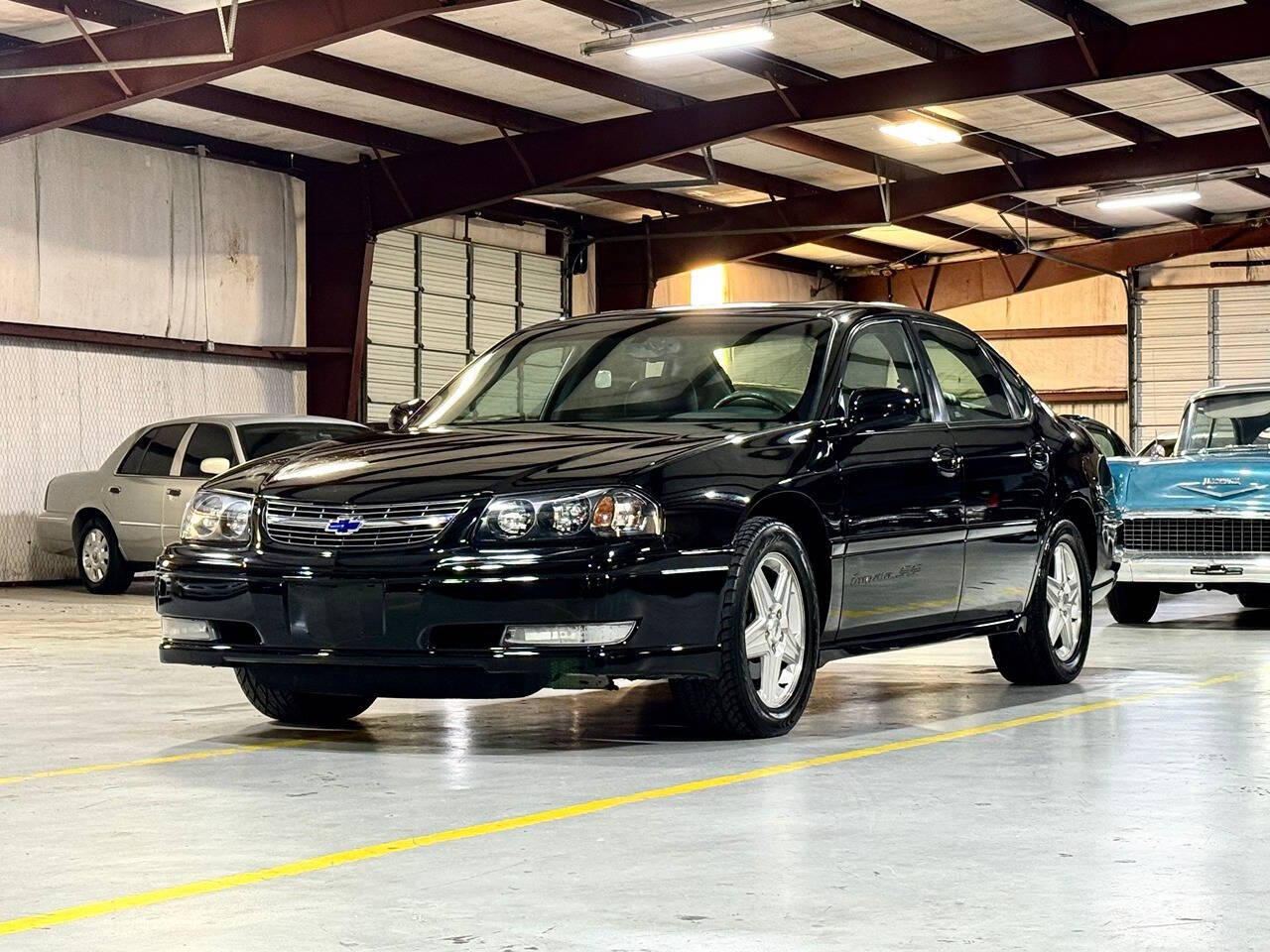 2004 Chevrolet Impala for sale at Carnival Car Company in Victoria, TX