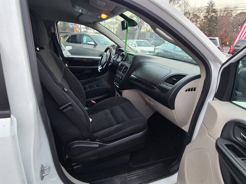 2019 Dodge Grand Caravan SE