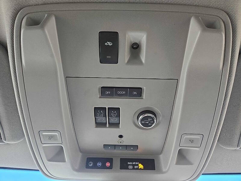 2017 Cadillac Escalade ESV Premium Luxury