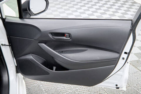 2025 Toyota Corolla Hybrid LE