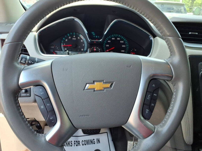 2017 Chevrolet Traverse LT