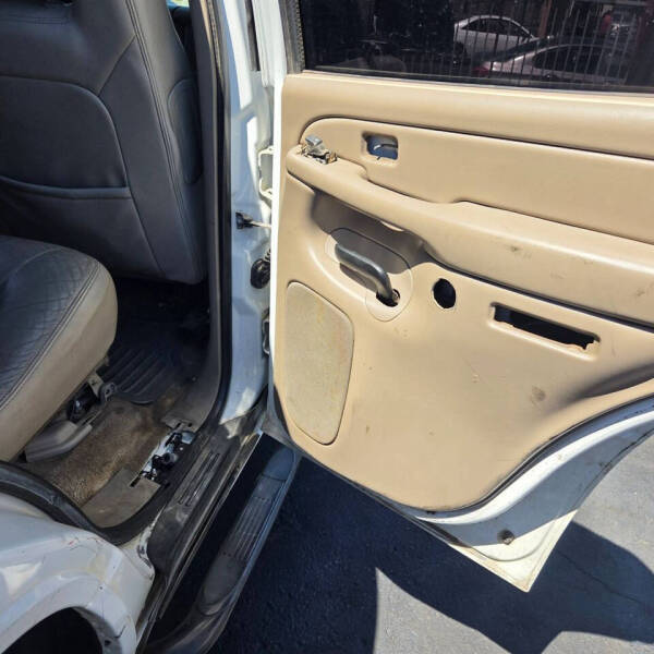 2004 Chevrolet Tahoe LT