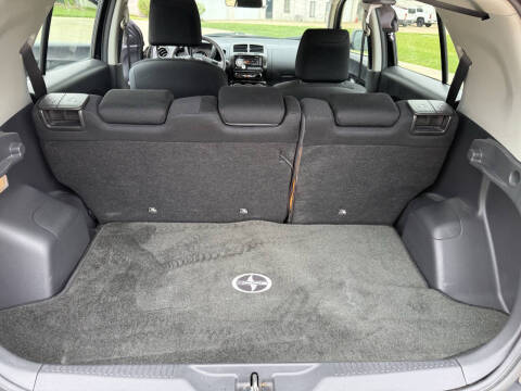 2010 Scion xD