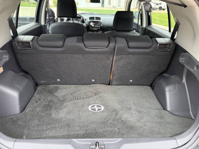 2010 Scion xD