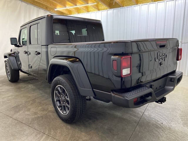 2021 Jeep Gladiator