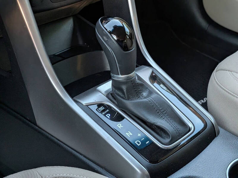2017 Hyundai Elantra GT