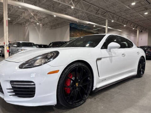 2015 Porsche Panamera GTS