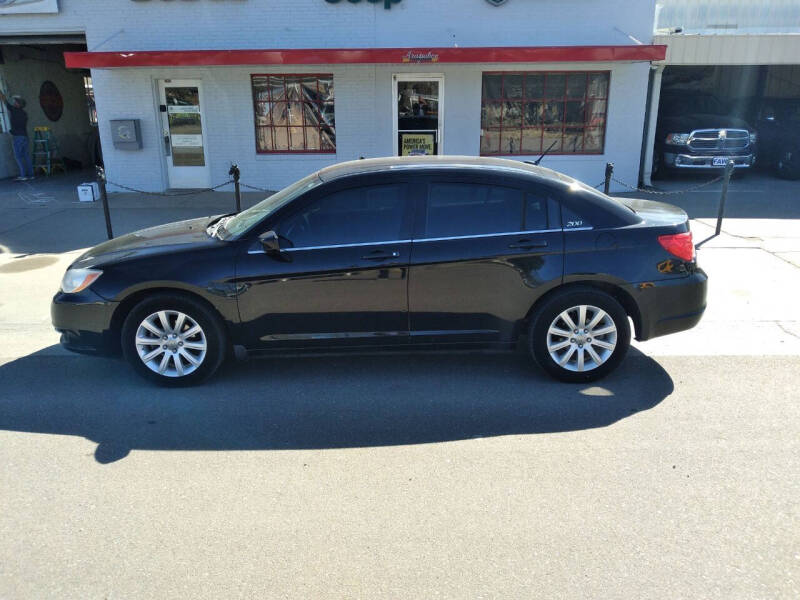2013 Chrysler 200 Touring