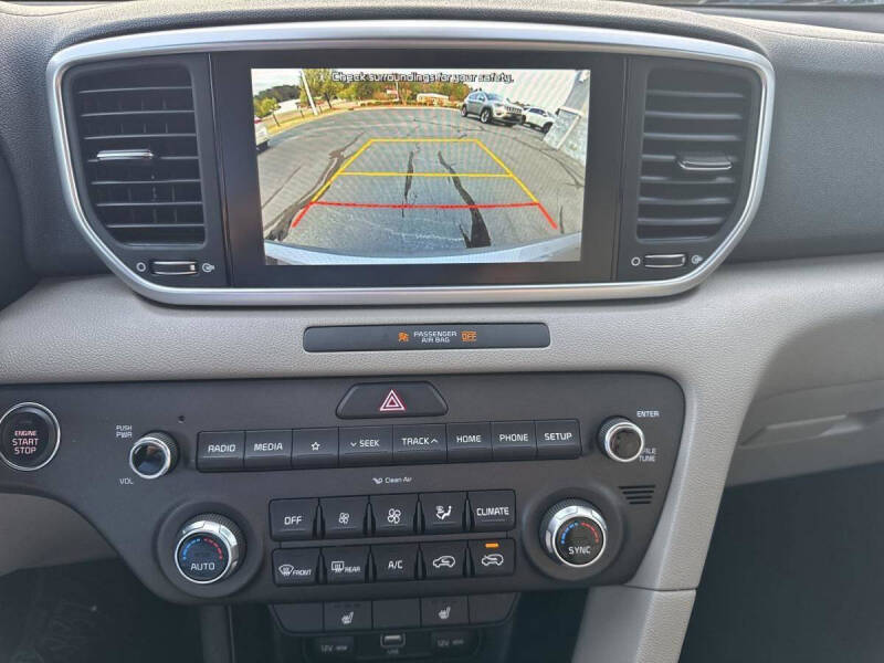 2022 Kia Sportage LX