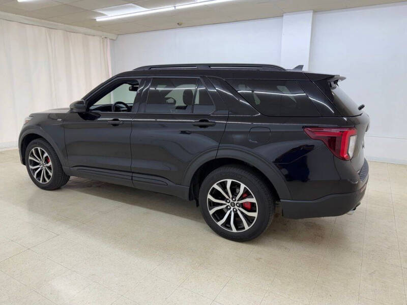2024 Ford Explorer ST-Line