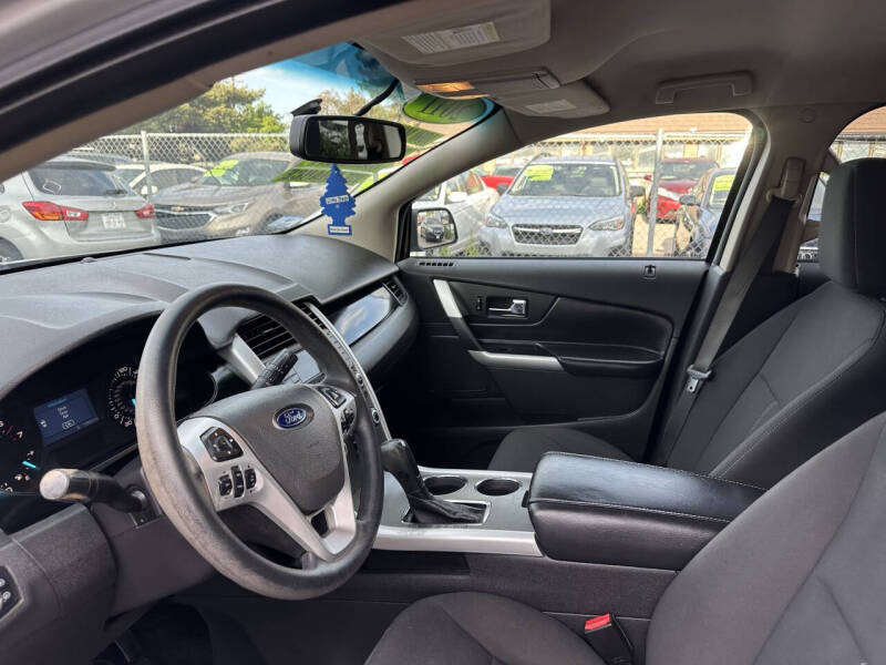 2011 Ford Edge SE