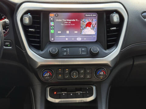 2021 GMC Acadia SLT