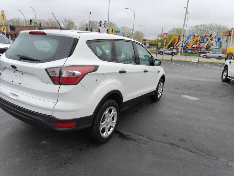 2017 Ford Escape S