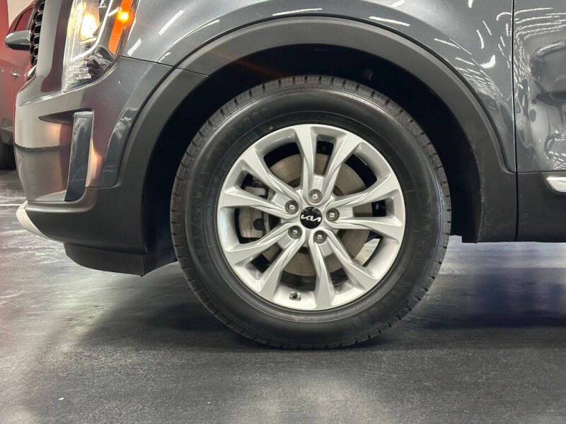 2022 Kia Telluride LX