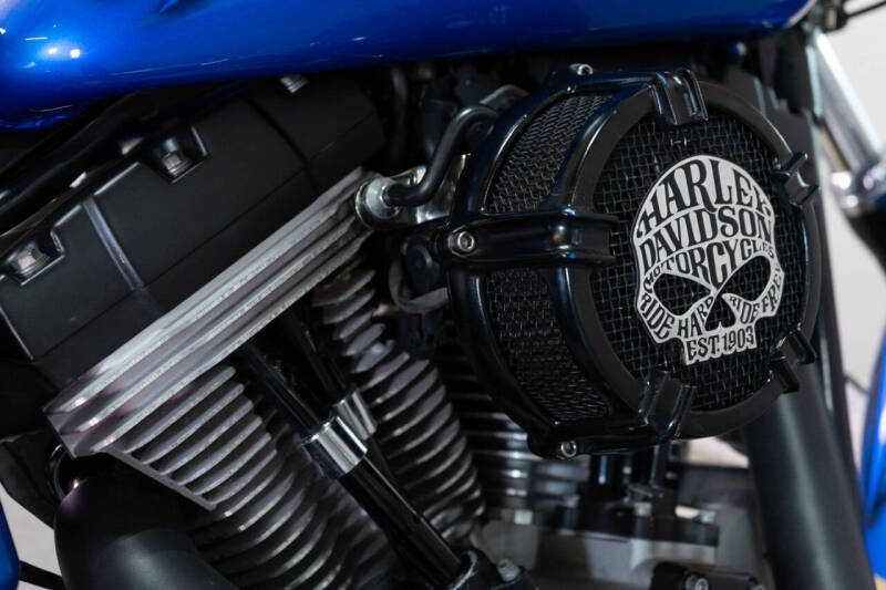 2009 Harley-Davidson Super Glide Custom