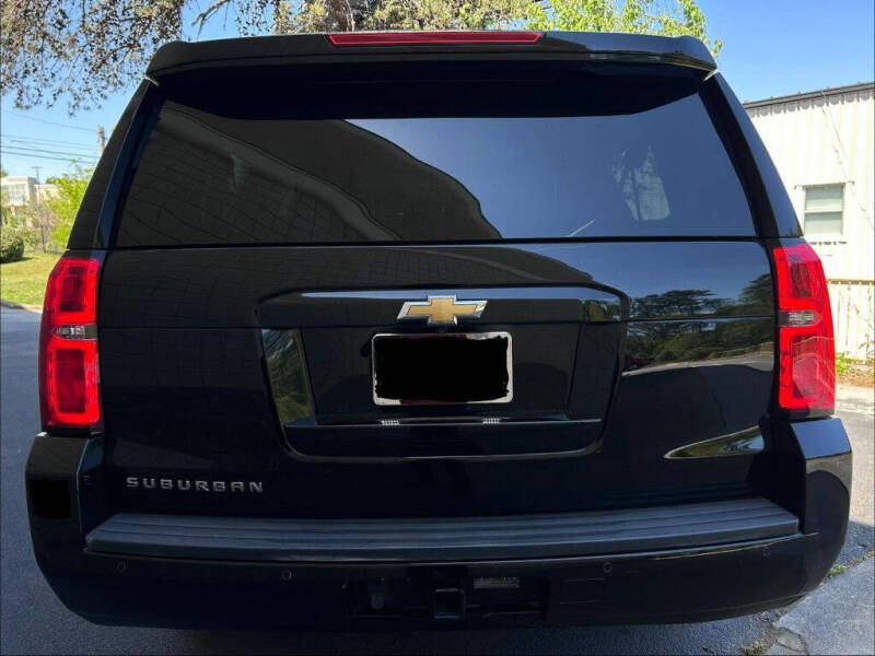 2020 Chevrolet Suburban LT