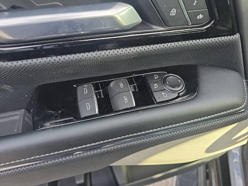 2025 GMC Sierra EV Denali