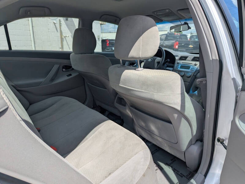 2009 Toyota Camry LE