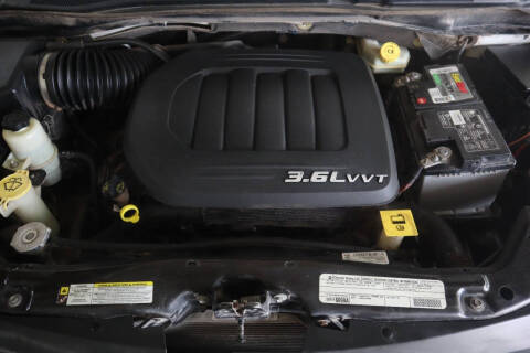 2012 Volkswagen Routan SEL