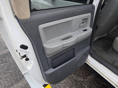 2005 Dodge Dakota SLT