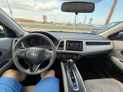 2017 Honda HR-V LX