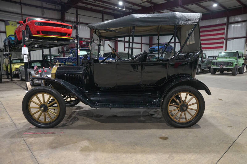 1916 Ford Model T