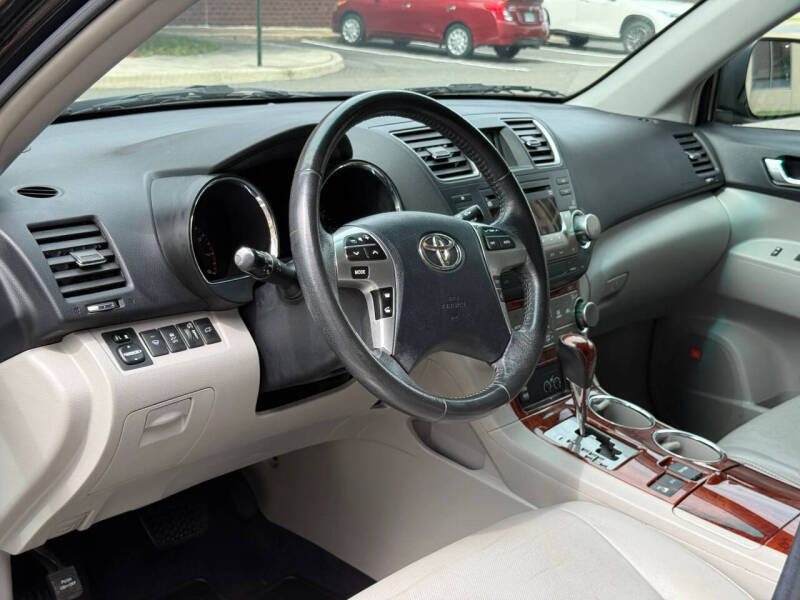 2011 Toyota Highlander Limited
