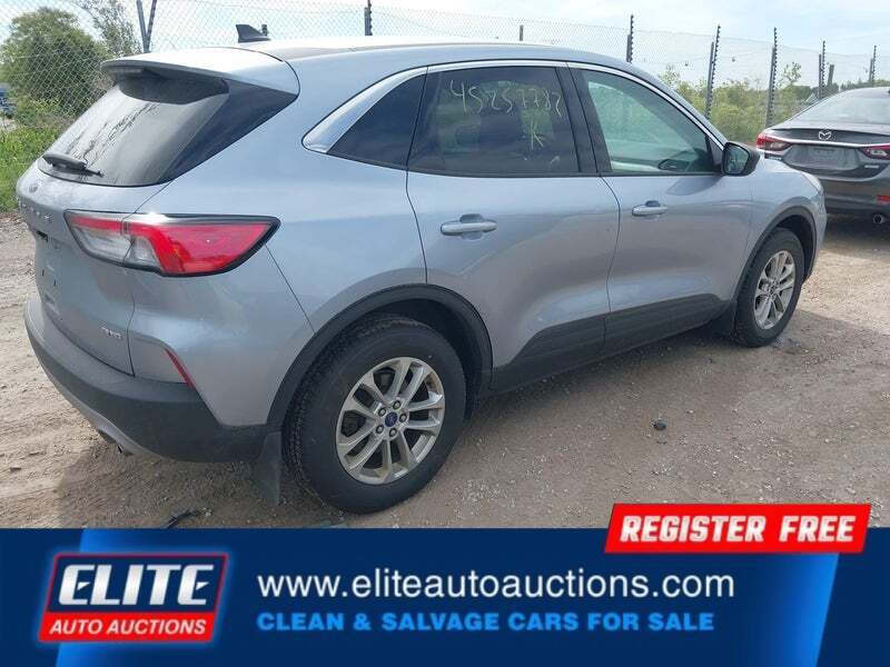 2022 Ford Escape SE