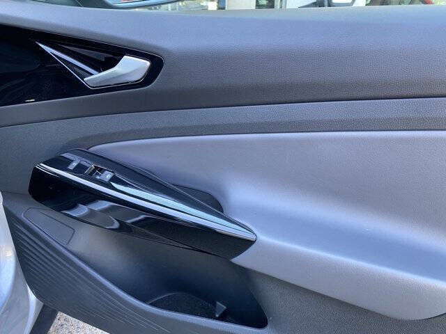 2022 Volkswagen ID.4 Pro
