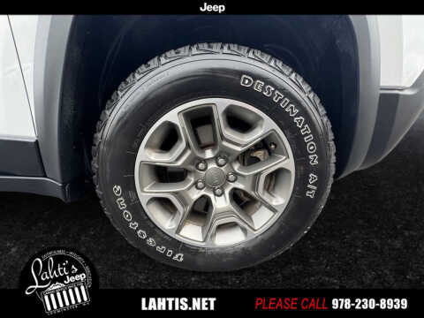 2022 Jeep Cherokee Trailhawk