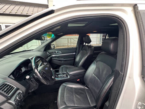 2016 Ford Explorer Sport