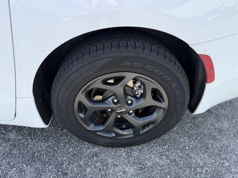 2024 Chrysler Pacifica Plug-In Hybrid