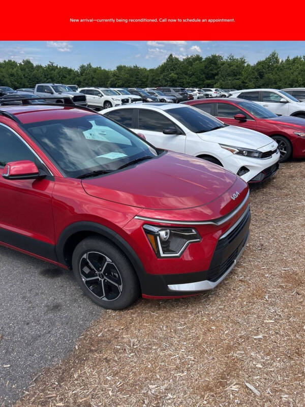 2025 Kia Niro EX