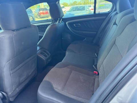 2014 Ford Taurus SEL