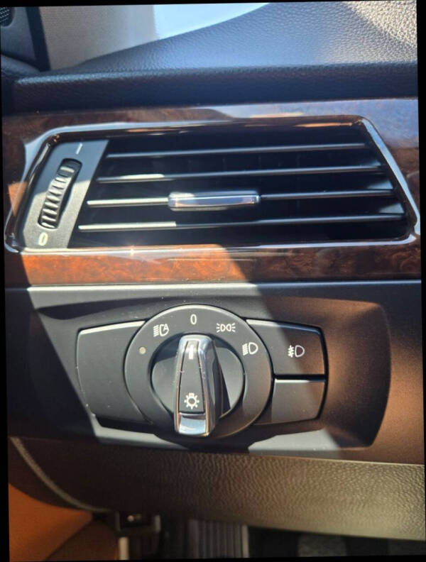 2012 BMW 3 Series 335i