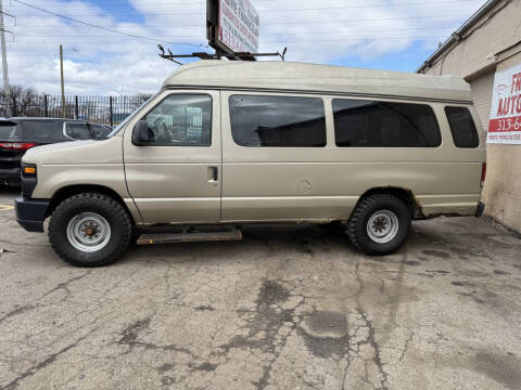 2009 Ford E-Series E-350 SD XLT