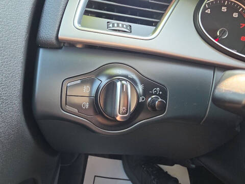 2014 Audi A4 2.0T quattro Premium Plus