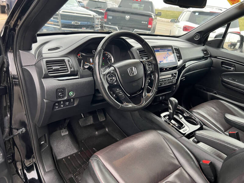 2017 Honda Ridgeline Black Edition