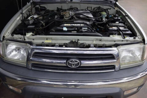 1999 Toyota 4Runner SR5