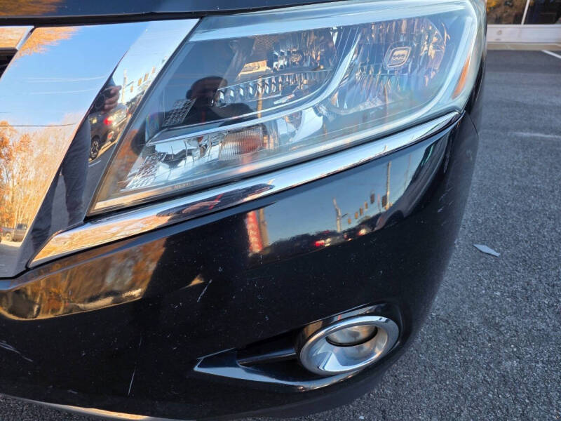 2013 Nissan Pathfinder Platinum