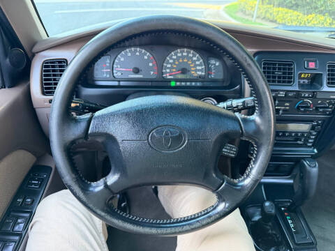2000 Toyota 4Runner SR5