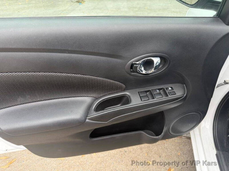 2019 Nissan Versa S Plus